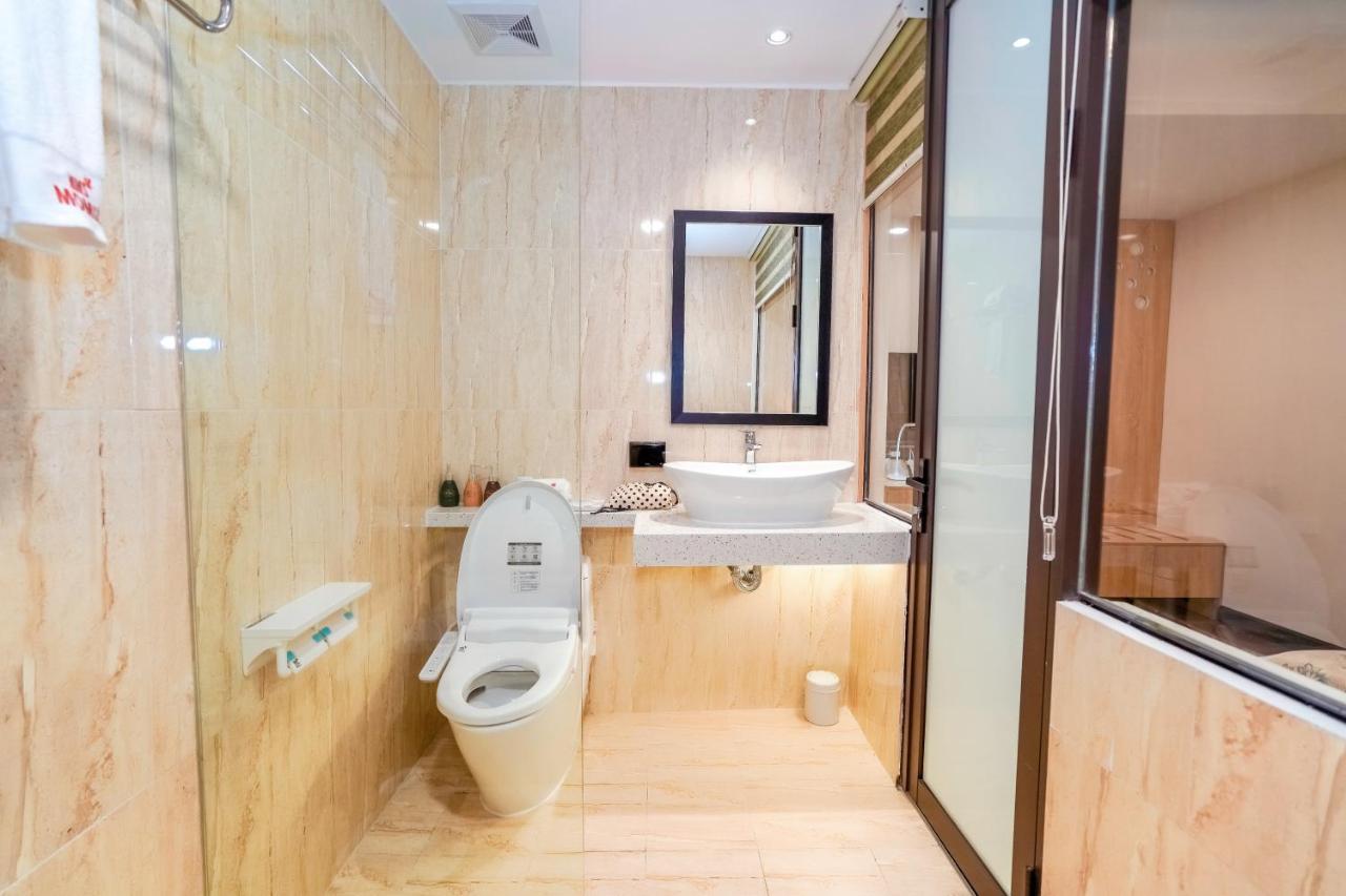Momizi Hotel Hai Phong Exterior photo